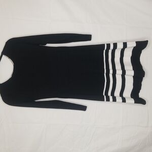 AB Studio crewneck sweaterdress black with white bottom stripes S Wednesdaycore